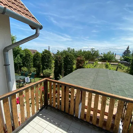 Fuege Vendeghaz Holiday home