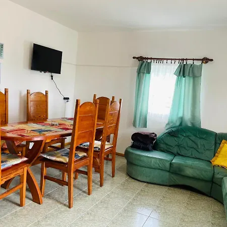 Füge Casa de Férias *